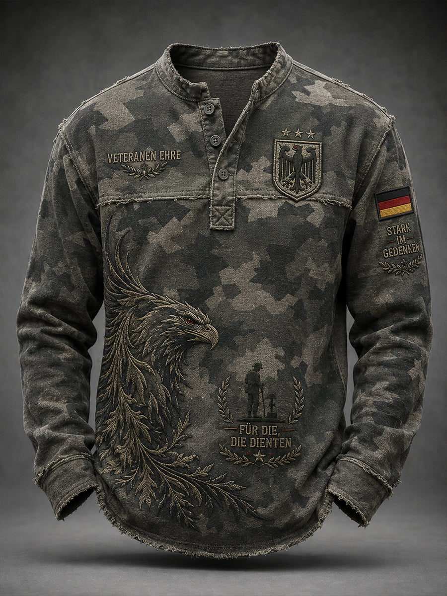 Herren-Top in Vintage-Stil mit Camouflage-Print und langen Ärmeln, im Veteranen-Design