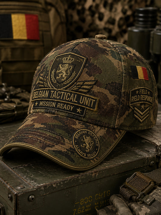 Herren Hut im Vintage-Stil mit militärisch inspirierten Print