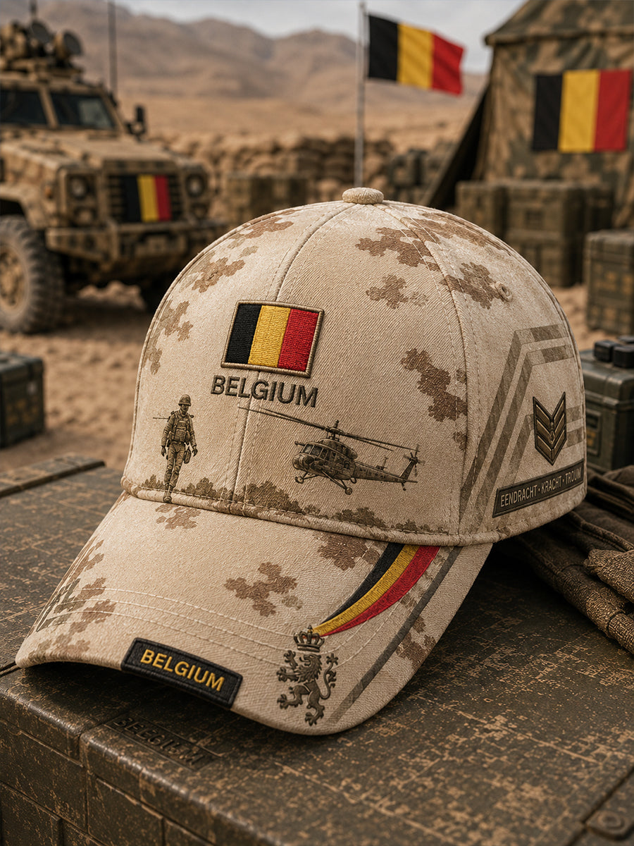 Herren hut mit Militär druck