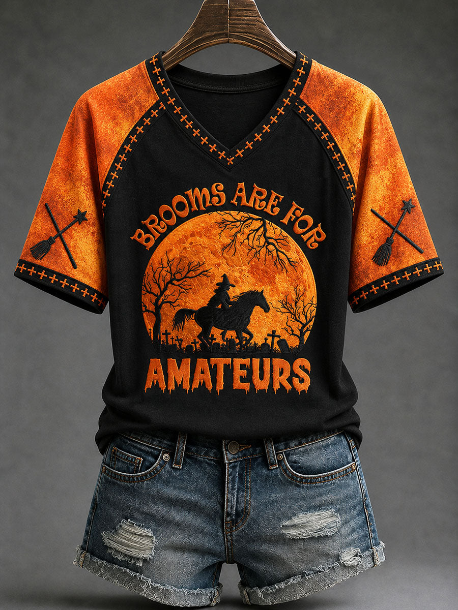 Frauen-T-Shirt „Besen sind für Amateure“ – Halloween-Hexen-Spaß, lässig