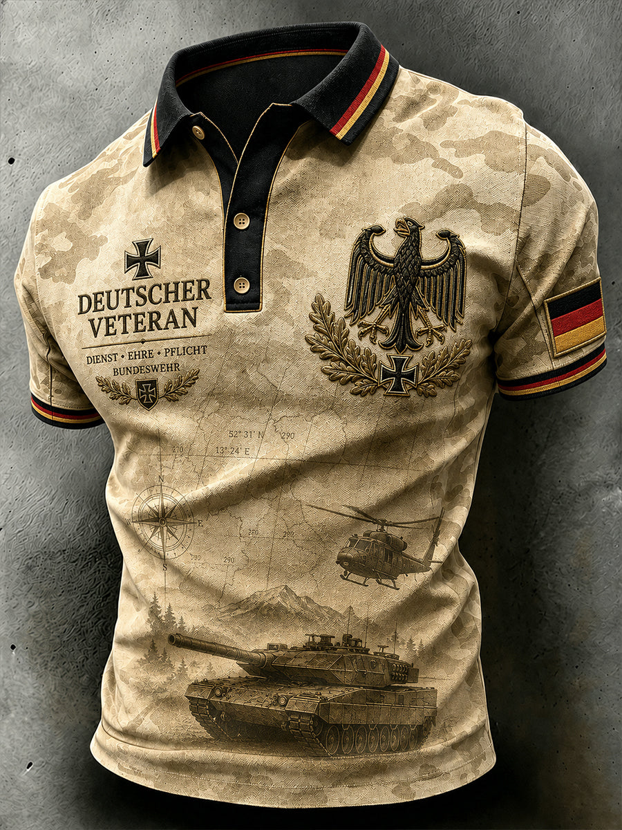 Herren-Poloshirt mit kurzen Ärmeln und Vintage-Print im Militärstil